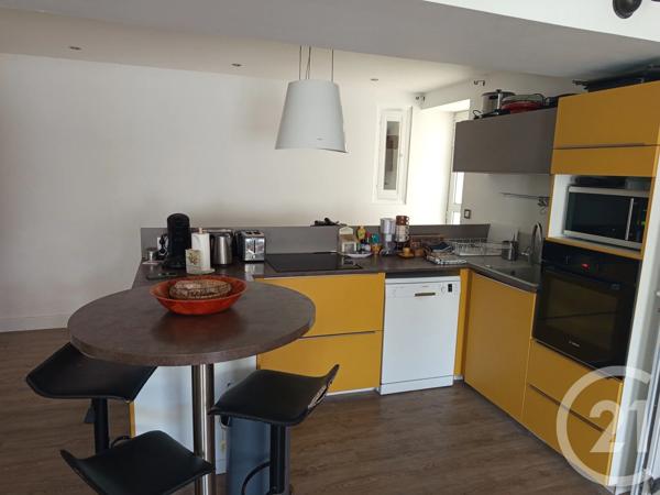 Maison à vendre  3 pièces - 90 m 2   LA ROCHELLE  - 17