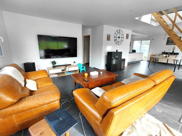 Maison à ALENCON, 61000 - 6 pièces 158m²