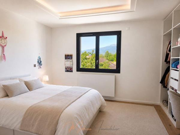 Maison 5 pièces 133m² à vendre à Saint-Genis-Pouilly 01630