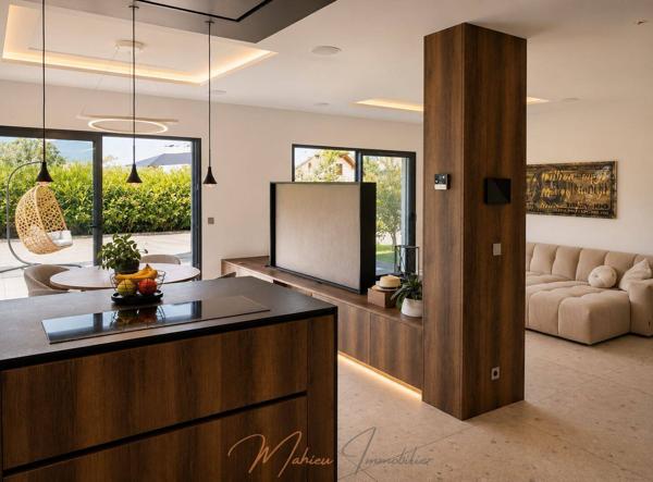 Maison 5 pièces 133m² à vendre à Saint-Genis-Pouilly 01630