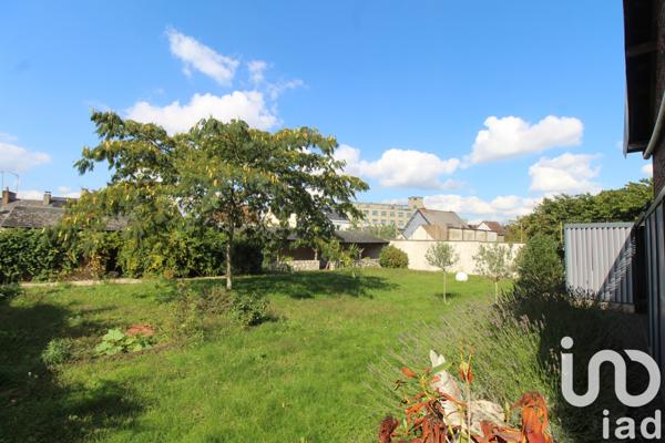 Maison à vendre 8 pièces 223 m² Le Mans