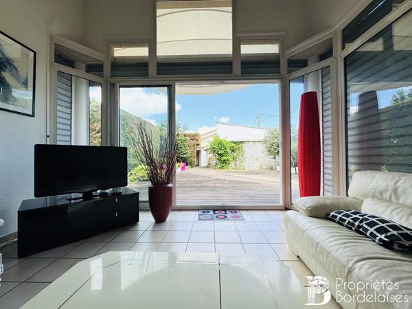 Maison d'architecte 213 m² - 5 ch - jardin, garage double - Le Bouscat