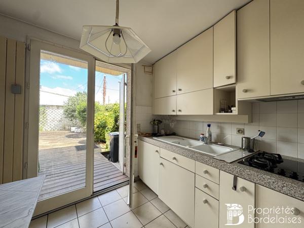 Maison d'architecte 213 m² - 5 ch - jardin, garage double - Le Bouscat