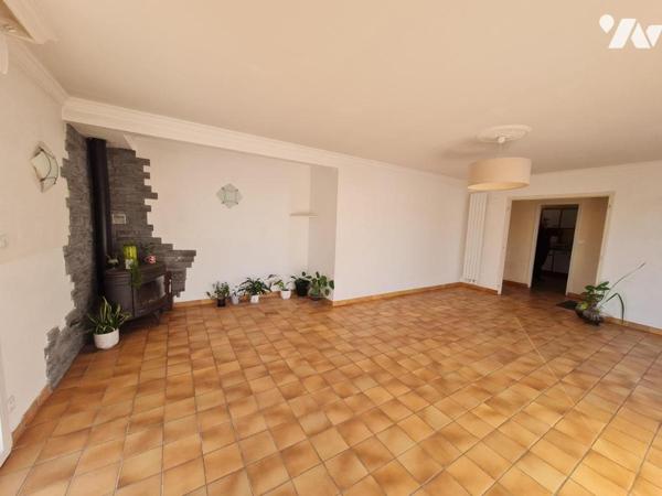 À Vendre à Pleugriffet Maison située à 7 minutes de Réguiny 