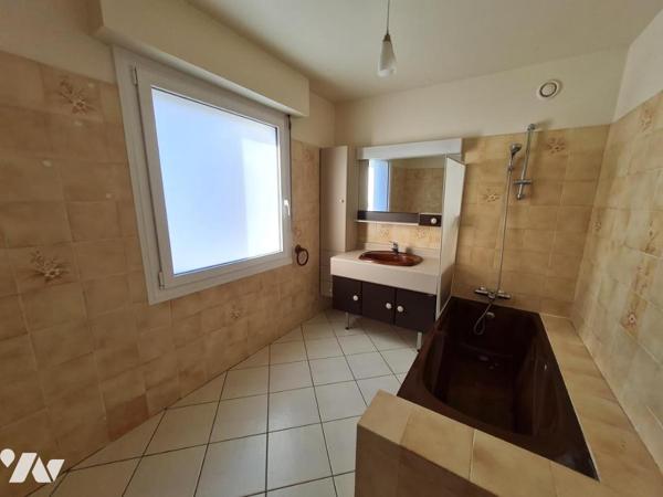 À Vendre à Pleugriffet Maison située à 7 minutes de Réguiny 