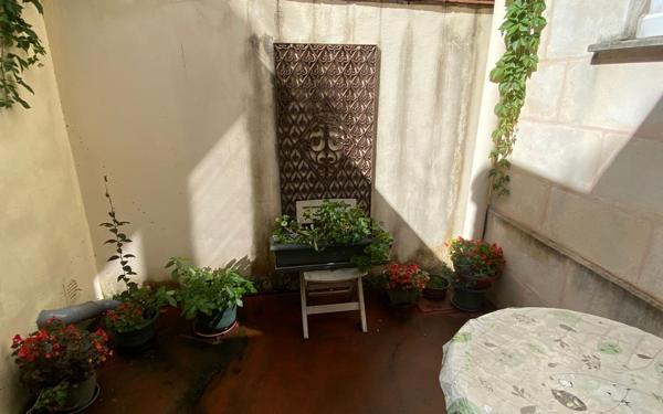 Maison à vendre    8 pièces • 164 m2 Bordeaux