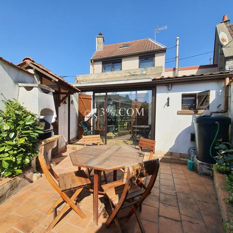 Maison 5 pièce(s) 2 chambre(s) 95.2 m²