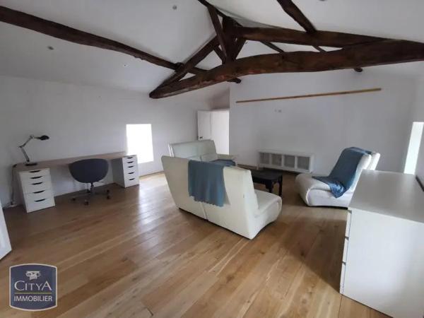 Appartement à louer 3 pièces 70.52m² Val des Vignes (16250)