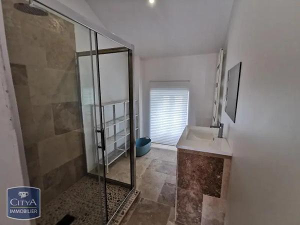 Appartement à louer 3 pièces 70.52m² Val des Vignes (16250)