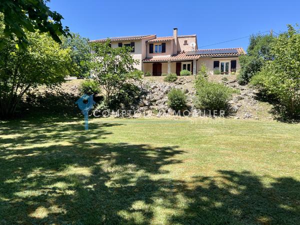 Maison
                                                                                                                                                                                                                                                                                                                        8 pièce(s)                                                                                                                                                                                                          6 chambre(s)                                                                                                                                                                                                          192.4  m²