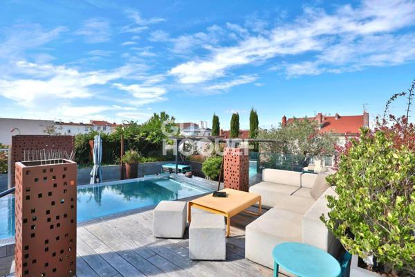 Rooftop- toit terrasse avec piscine et garage en sous sol