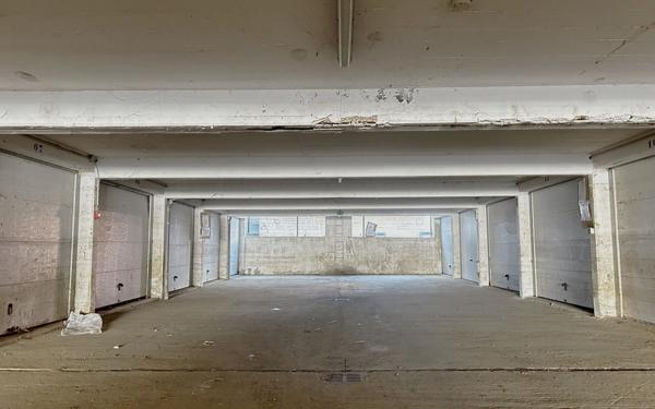 Stationnement à vendre    13,60 m2 Givors