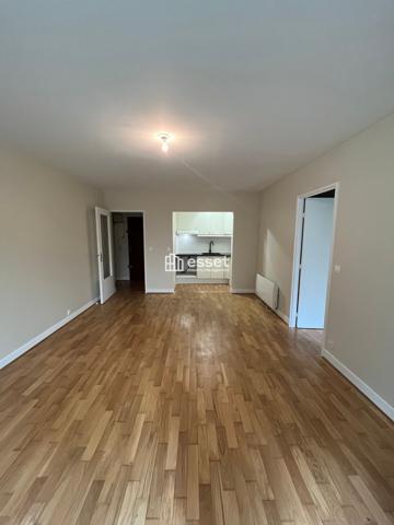 Location Appartement 2 pièces 43.3 m² - Paris 75017