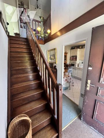 Maison dans un secteur pavillonnaire 