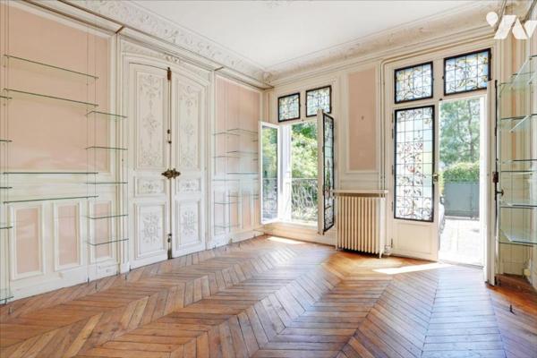 Notaire - Duplex - Cité des Fleurs PARIS XVIIème - Exclusivité