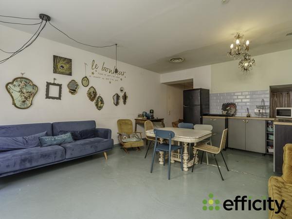 Local Commercial 5 pièces - 139 m²