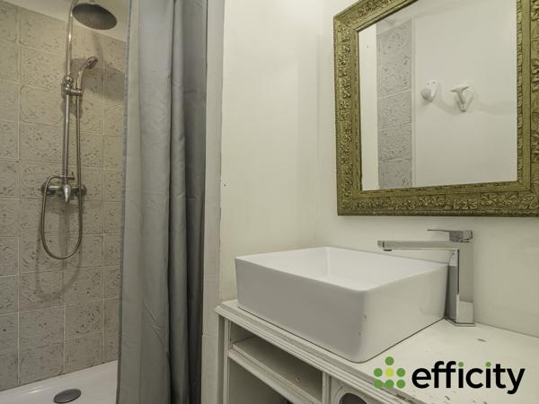 Local Commercial 5 pièces - 139 m²