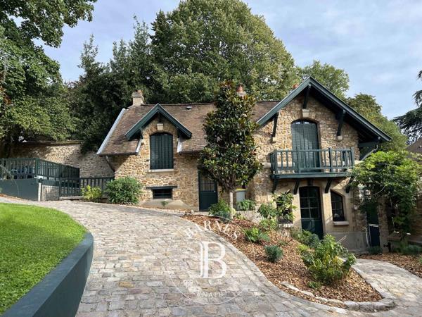 Yerres, Maison 7 Chambres -  473 m² à vendre