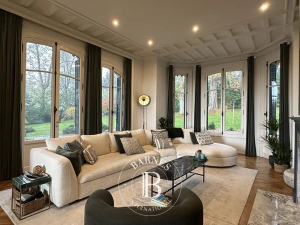 Yerres, Maison 7 Chambres -  473 m² à vendre