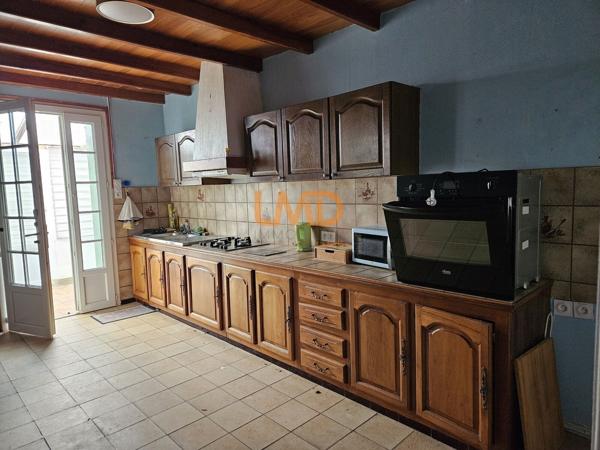 Maison village