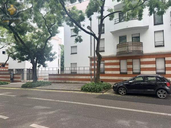Vente                                                      Appartement
                        
                     2 pièces                      47 m2                     à Nancy