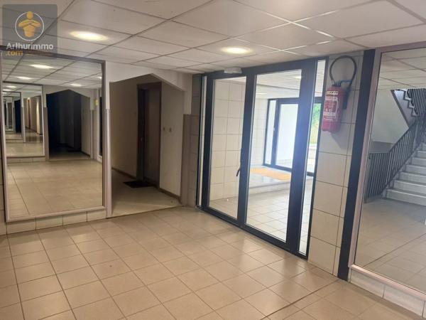 Vente                                                      Appartement
                        
                     2 pièces                      47 m2                     à Nancy