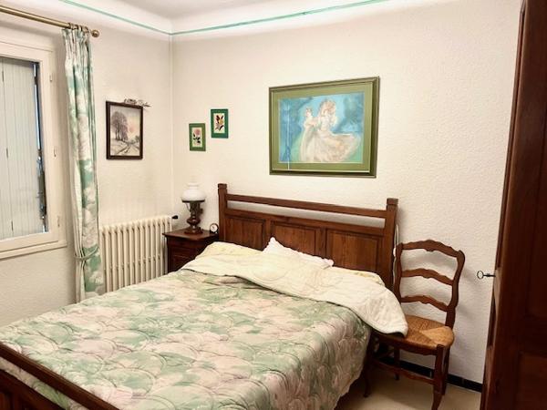 Apt (84400) Provence - APT au calme Maison d'environ 104m² sur terrain de 277m², proche commodités et sur les hauteurs d'A