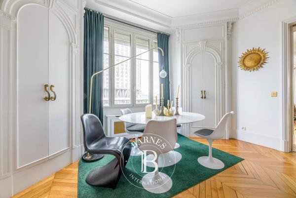 Paris 17ème, Appartement 6 Chambres -  241 m² à vendre
