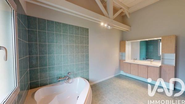 Maison à vendre 5 pièces 137 m² Morlaàs