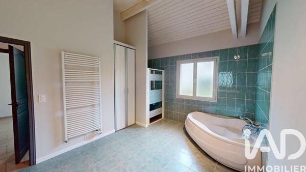 Maison à vendre 5 pièces 137 m² Morlaàs