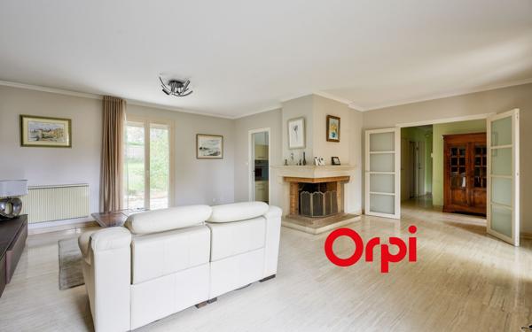 Maison à vendre    5 pièces • 118 m2 Tassin-la-Demi-Lune