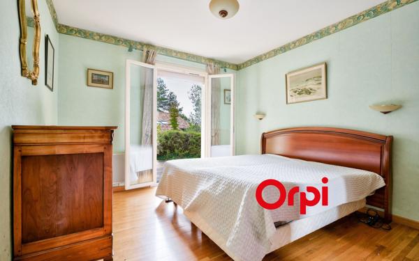 Maison à vendre    5 pièces • 118 m2 Tassin-la-Demi-Lune