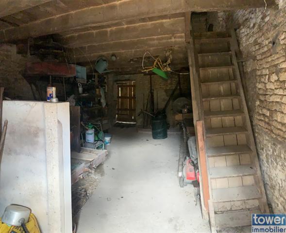 Maison
                                                                                                                                                                                                                                                                                                                        2 pièce(s)                                                                                                                                                                                                          1 chambre(s)                                                                                                                                                                                                          65  m²