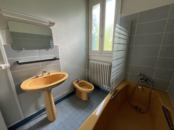 Maison à vendre |  Saint-Amand-Montrond |  5 pièces | 130 m²