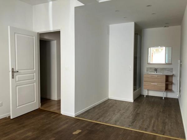 A vendre - Appartement 5 pièces centre ville