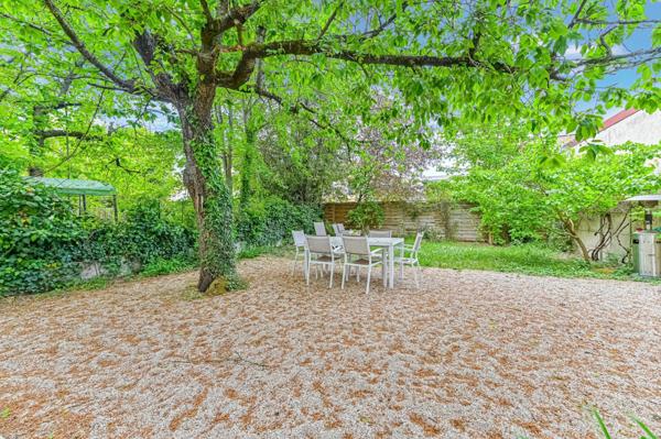 Maisons 125m2  avec un beau jardin à vendre sur Alfortville