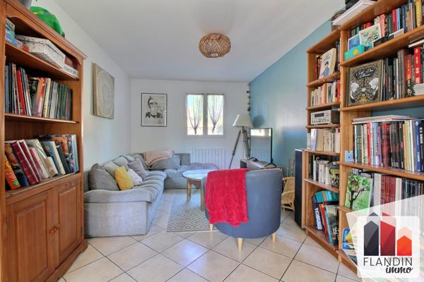 Maison individuelle 4 pièces – 3 chambres, jardin et terrasse