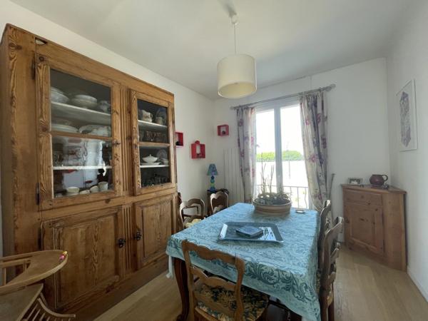 ARLES à vendre : appartement traversant T3 avec une belle vue sur le Rhône