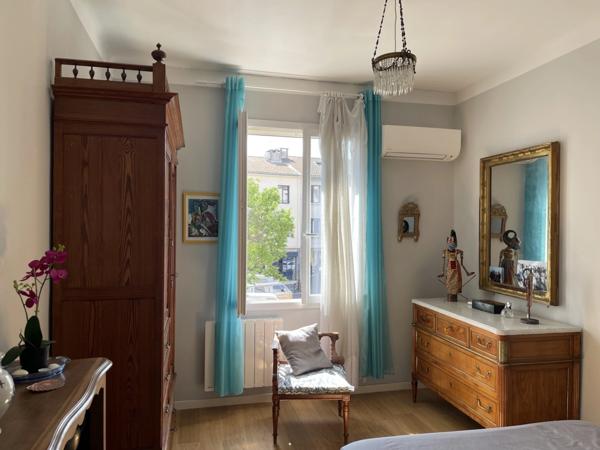 ARLES à vendre : appartement traversant T3 avec une belle vue sur le Rhône