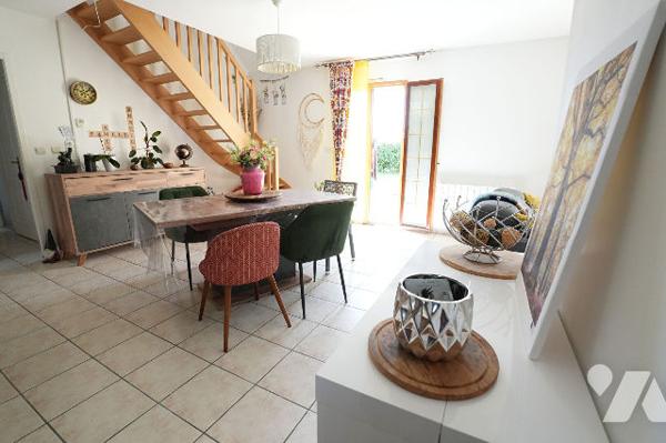 Maison 5 chambres avec terrasse, jardin et garage