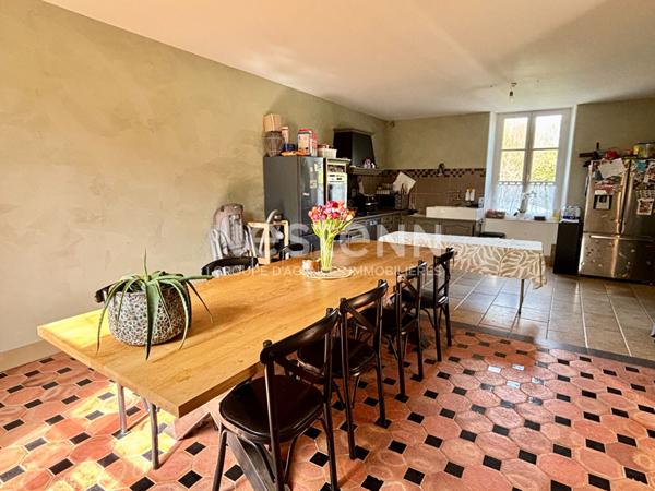 Maison de caractère en pierre -145m² - Jardin 937m² - Montval-sur-Loir (72500)