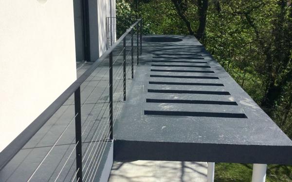 Maison à vendre    5 pièces • 207,11 m2 Saint-Genis-Laval