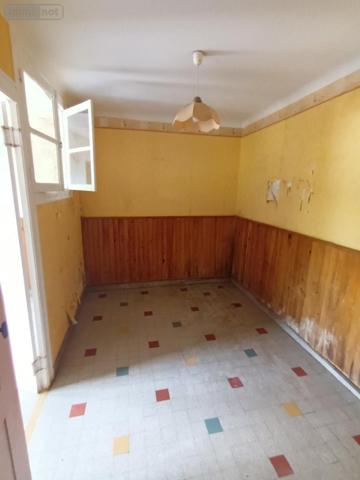 Maison à vendre à Savigné-sous-le-Lude dans la Sarthe (72800), ref : 49041-849