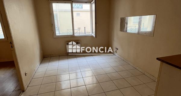 Location Appartement 2 pièces 31.15 m² - ÉTampes 91150