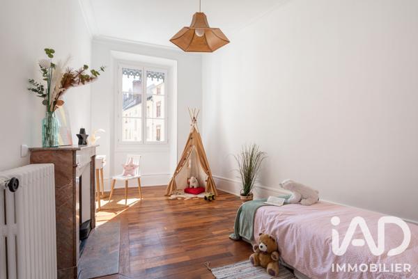 Appartement à vendre 4 pièces 106,78 m² Grenoble