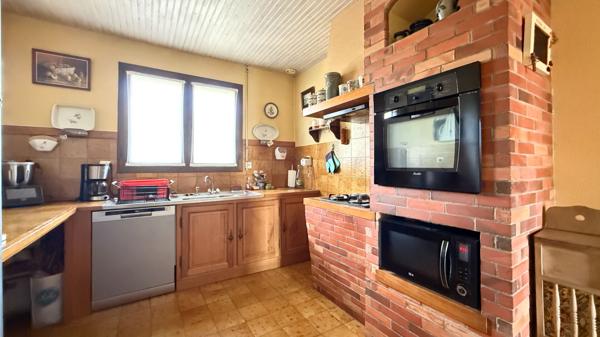 LA CHAIZE LE VICOMTE MAISON A VENDRE 6 pièces 128m²
