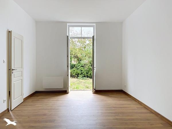 Maison 212 500 € Razac-sur-l'Isle 10 p 230 m² DPE C