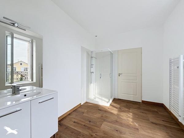 Maison 212 500 € Razac-sur-l'Isle 10 p 230 m² DPE C