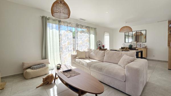 Maison  Coup de coeur ! calme absolu ! Alleins (13) Entre  Alpilles et Lubéron