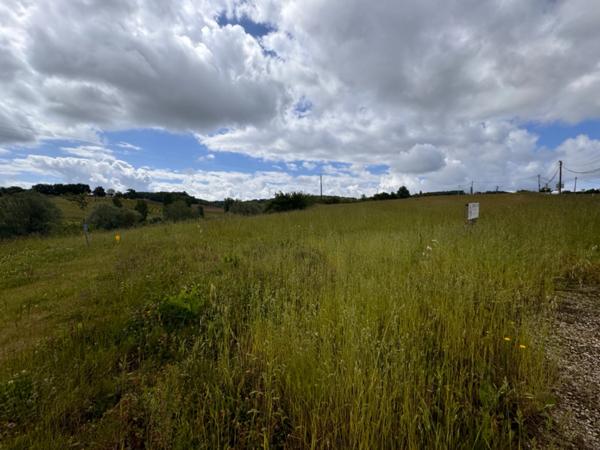 Dpt Lot et Garonne (47), à vendre PUYMIROL terrain